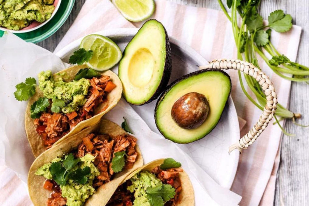 MEXICAN PULLED PORK & KIDNEY BEAN TACOS